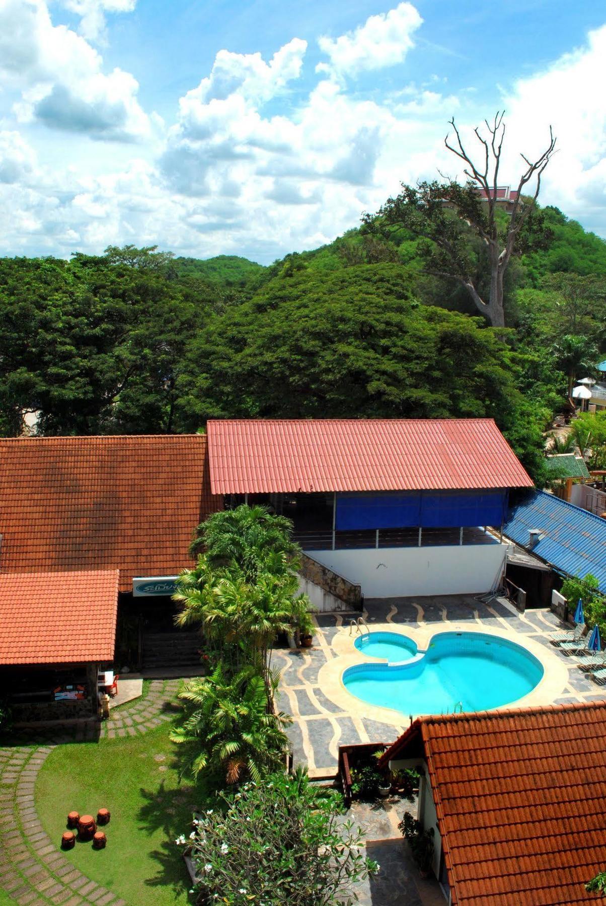 Rimtarn Hotel Pak Chong Exterior foto